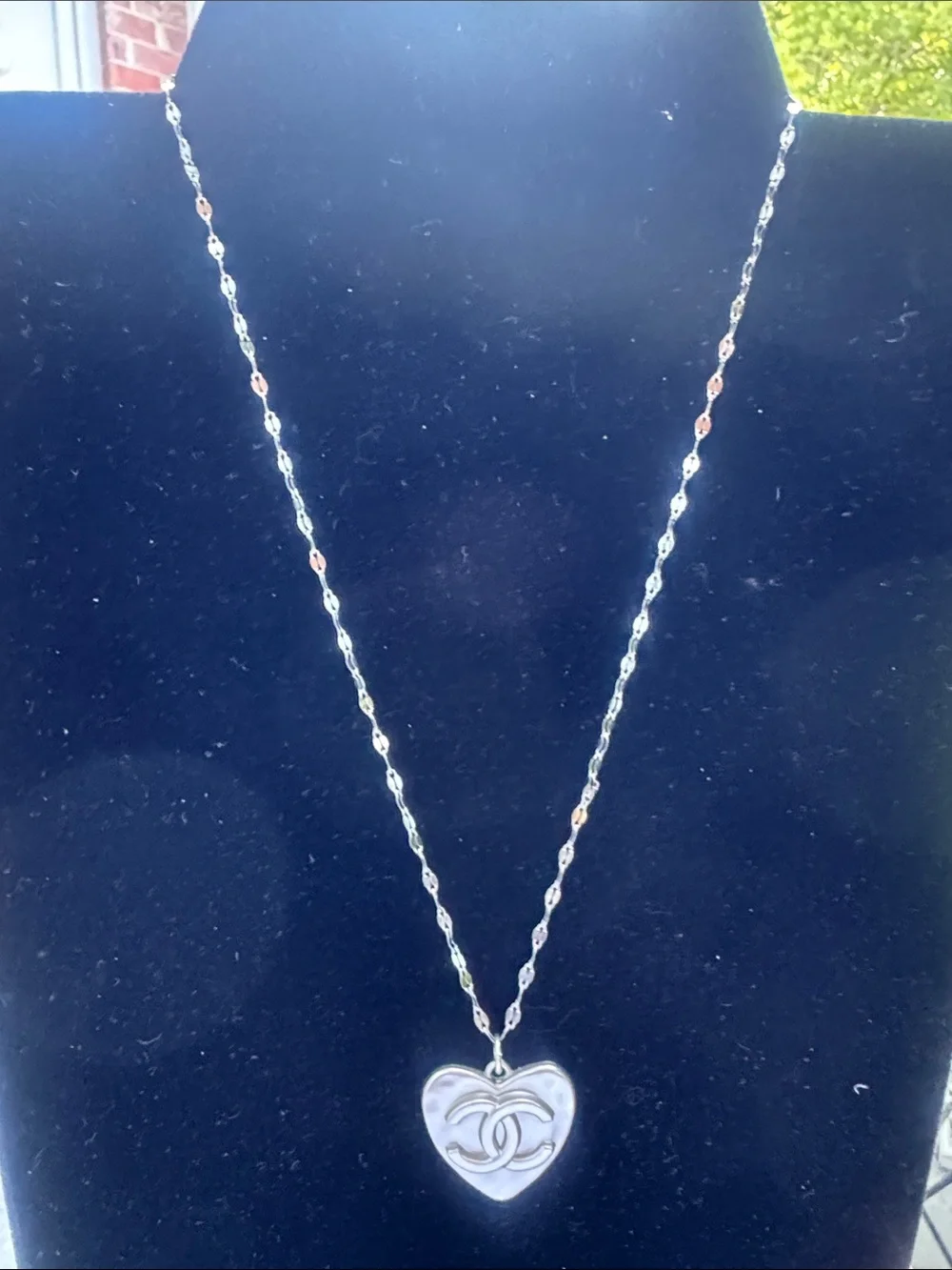 N/A elegant silver
